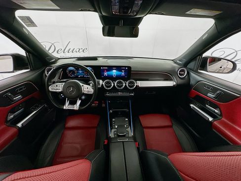 Used 2022 Mercedes-Benz GLB 35 AMG 4MATIC image 20