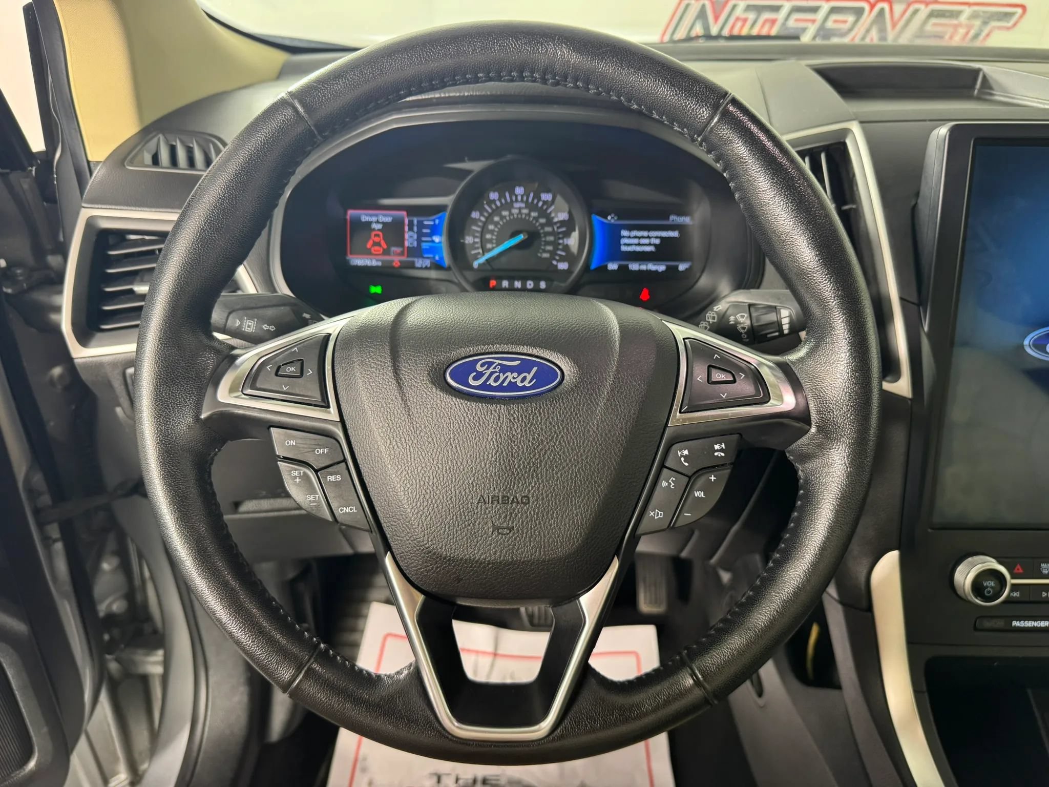 Used 2023 Ford Edge SEL AWD/4WD image 13