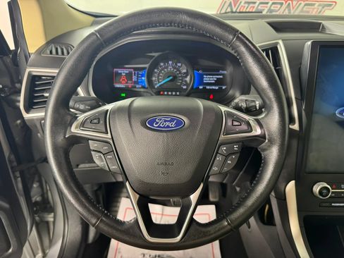 Used 2023 Ford Edge SEL AWD/4WD image 13