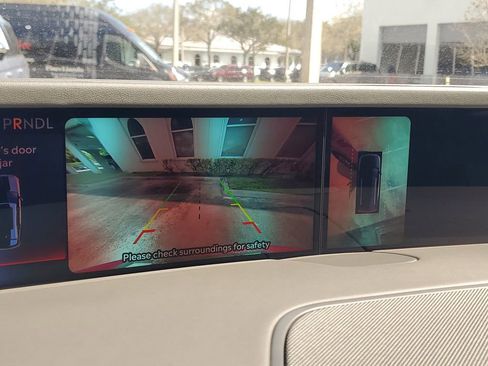 Certified 2024 Lincoln Nautilus Premier image 27