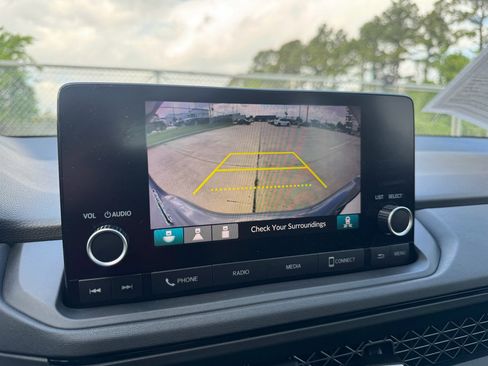 Certified 2025 Honda Accord SE image 16