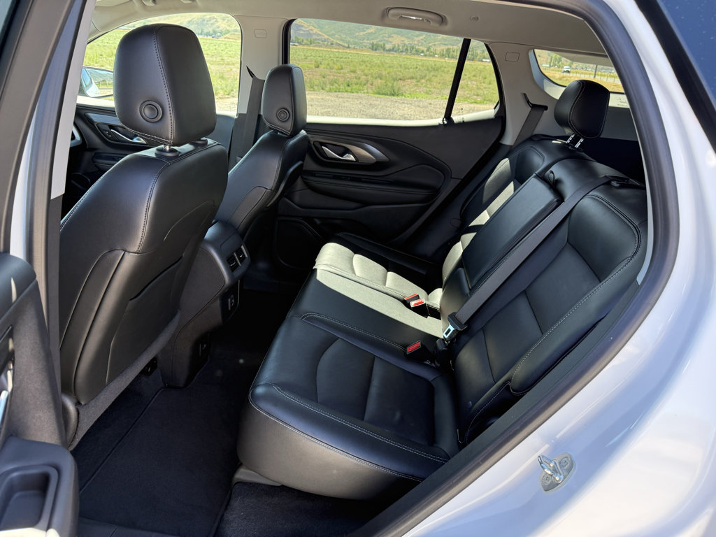Used 2022 GMC Terrain SLT w/ Tech Package AWD/4WD image 26