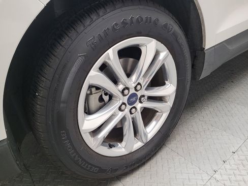 Used 2018 Ford Edge SEL w/ Equipment Group 201A FWD image 31