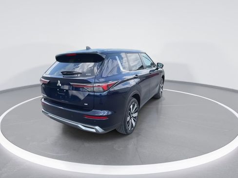 Used 2025 Mitsubishi Outlander SE AWD/4WD image 8