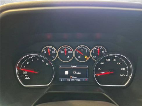 Used 2021 Chevrolet Tahoe Z71 w/ Luxury Package AWD/4WD image 11