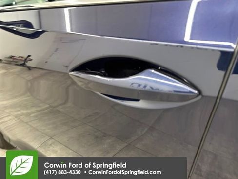 Used 2021 Lexus RX 350L Premium w/ Premium Package image 40