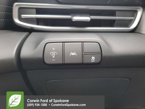 Used 2023 Hyundai Elantra SEL w/ Cargo Package image 20