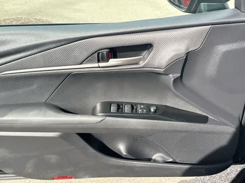 Used 2026 Toyota Camry SE FWD image 16
