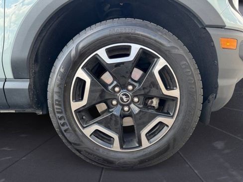 Used 2022 Ford Bronco Sport Outer Banks w/ Tech Package image 14