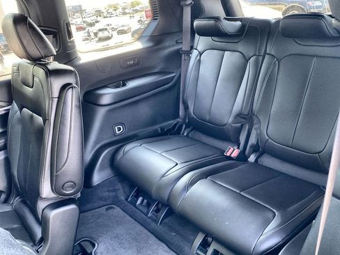 New 2025 Jeep Grand Cherokee L Limited image 23