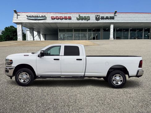 New 2026 RAM 2500 Tradesman image 3