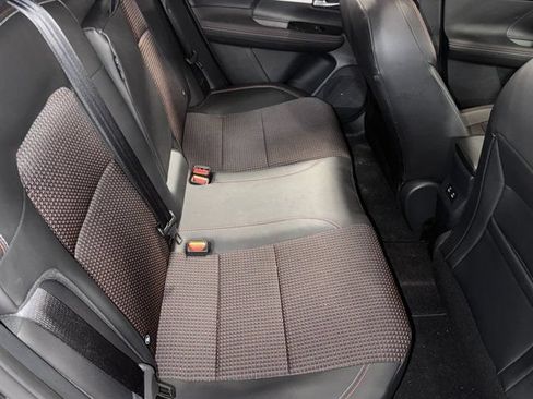 Used 2025 Nissan Kicks SR AWD/4WD image 13
