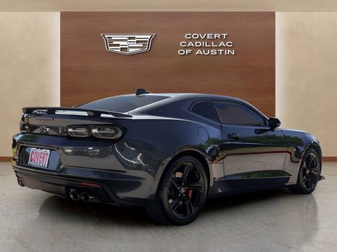 Used 2022 Chevrolet Camaro SS image 4