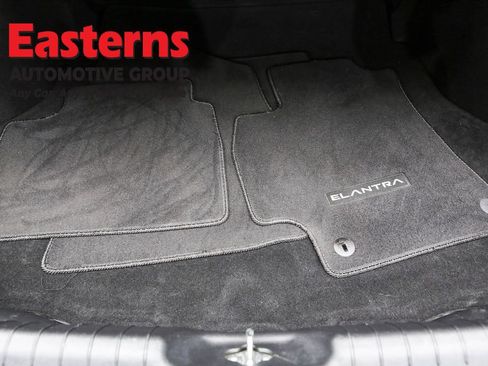 Used 2025 Hyundai Elantra Sport w/ Cargo Package image 9