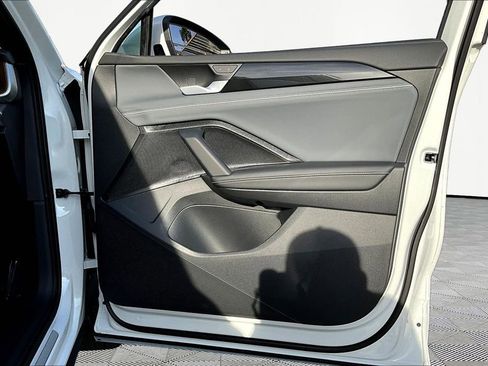 New 2026 Volkswagen Tiguan SEL R-Line image 27