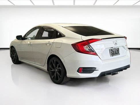 Used 2019 Honda Civic Sport image 6