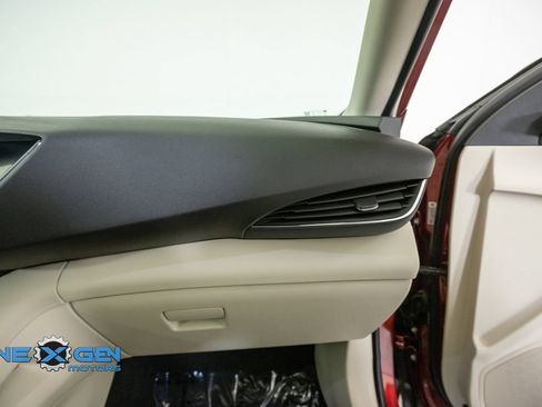 Used 2022 Buick Envision Avenir w/ Technology Package II FWD image 45