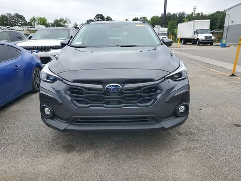 Used 2024 Subaru Crosstrek 2.5i Limited w/ Crosstrek Mirror Package AWD/4WD image 2