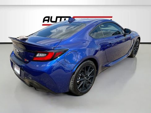 Used 2025 Toyota GR86 Premium w/ ALL Weather Mat Package (TMS) image 7