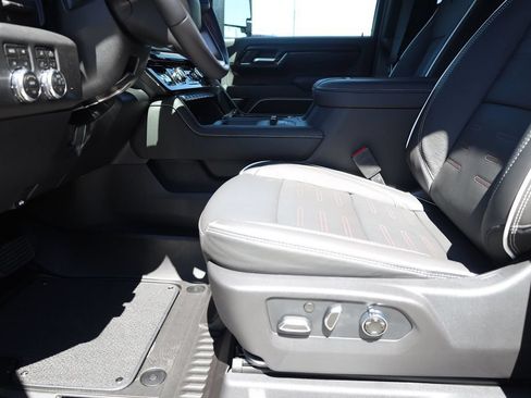 New 2026 GMC Sierra 2500 AT4X AWD/4WD image 11