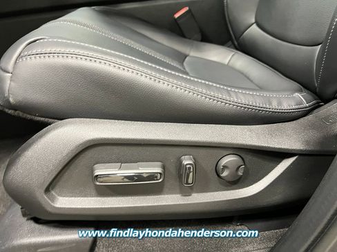 New 2025 Honda Pilot EX-L image 14