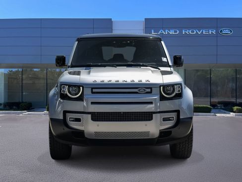 Used 2024 Land Rover Defender 110 S AWD/4WD image 2