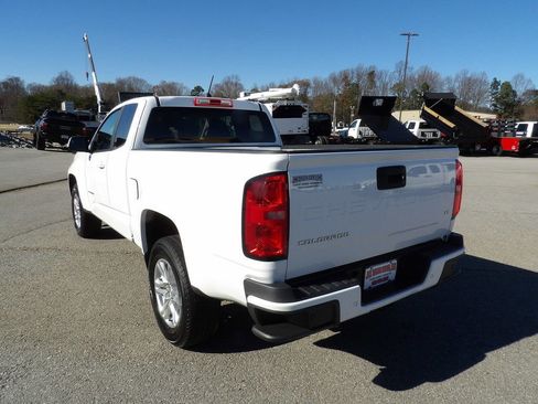 Used 2021 Chevrolet Colorado LT w/ Fleet Safety Package image 5