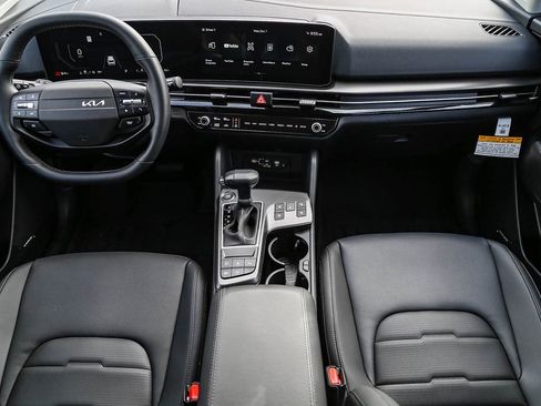 Certified 2026 Kia Sportage SX AWD/4WD image 13
