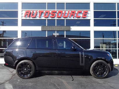 Used 2025 Land Rover Range Rover Long Wheelbase SE