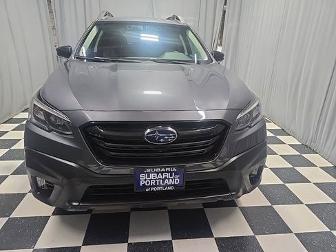 Used 2021 Subaru Outback Onyx Edition XT image 2