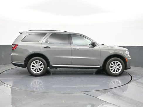 Used 2023 Dodge Durango SXT Launch Edition image 17