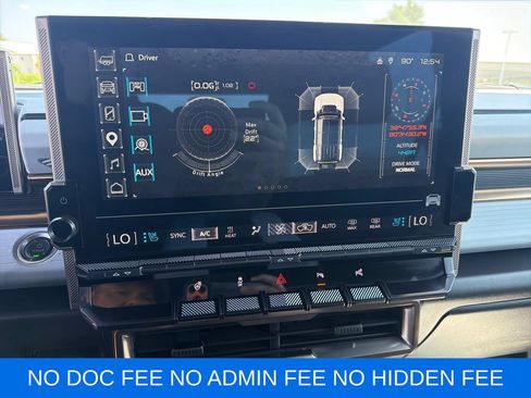 Used 2025 GMC Hummer EV 3X w/ LPO, Illumination Package AWD/4WD image 20