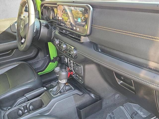 Used 2025 Jeep Wrangler Unlimited Rubicon 392 AWD/4WD image 22