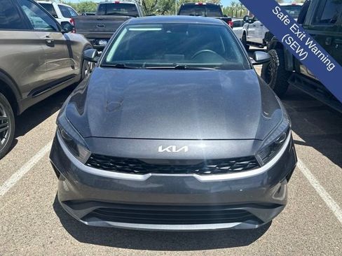 Used 2023 Kia Forte LXS w/ LXS Technology Package FWD image 11