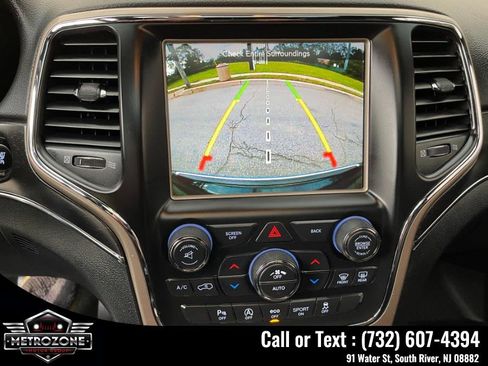 Used 2016 Jeep Grand Cherokee Limited AWD/4WD image 35