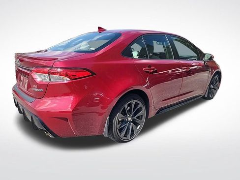 Used 2023 Toyota Corolla SE w/ Carpet Mat Package (TMS) FWD image 4