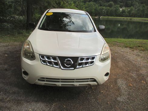 Used 2011 Nissan Rogue S AWD/4WD image 5