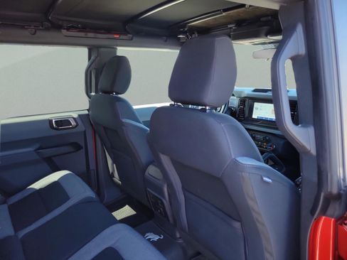 Used 2023 Ford Bronco Big Bend image 25