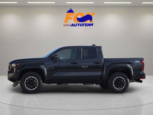 New 2026 Toyota Tacoma TRD Off-Road image 2
