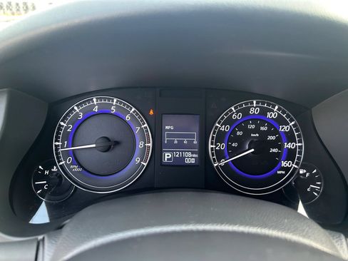 Used 2016 INFINITI QX50 2WD w/ Premium Plus Package image 10