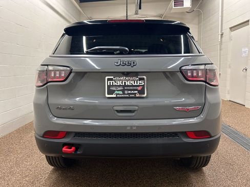 Used 2021 Jeep Compass Trailhawk w/ Convenience Group image 3