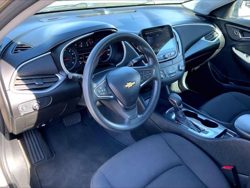 Used 2024 Chevrolet Malibu LS image 18