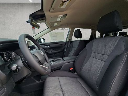 New 2026 Nissan Rogue SV FWD image 19