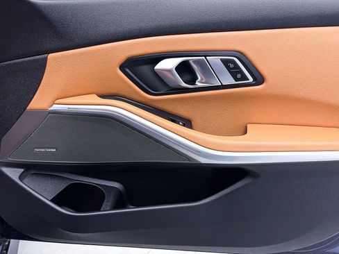 Used 2023 BMW M340i xDrive image 37