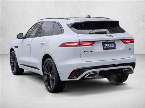 Used 2023 Jaguar F-PACE R-Dynamic S image 8