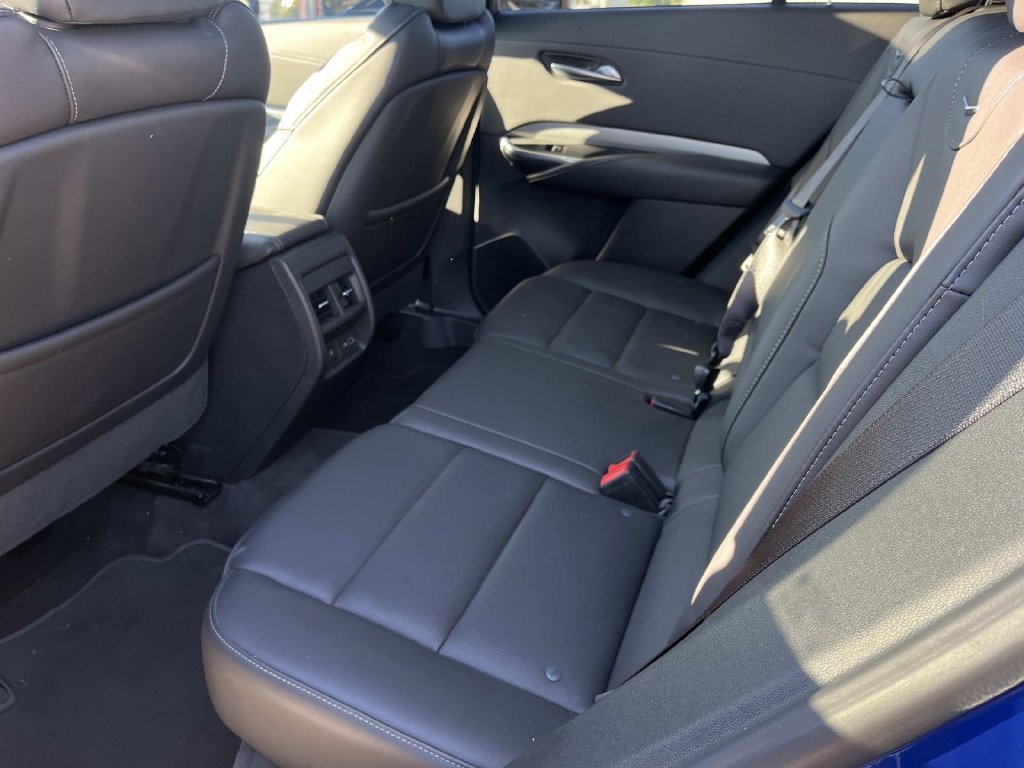 Certified 2023 Cadillac XT4 Premium Luxury FWD image 21