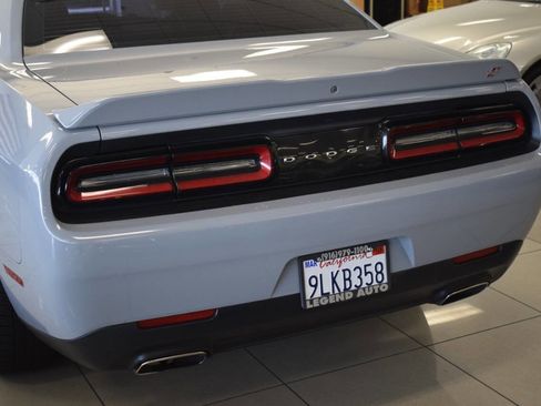 Used 2021 Dodge Challenger SXT image 10