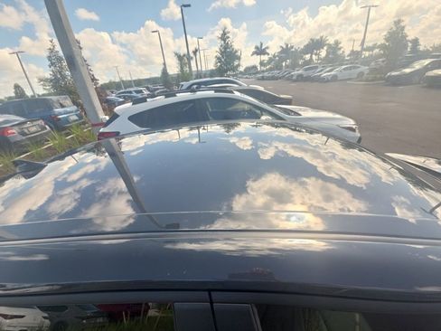 Used 2025 Toyota Camry SE image 7