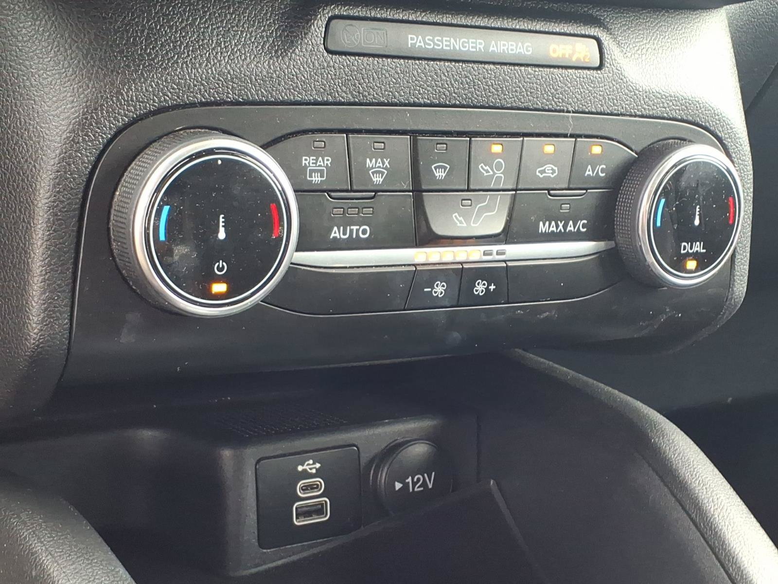 Used 2024 Ford Escape ST-Line FWD image 14