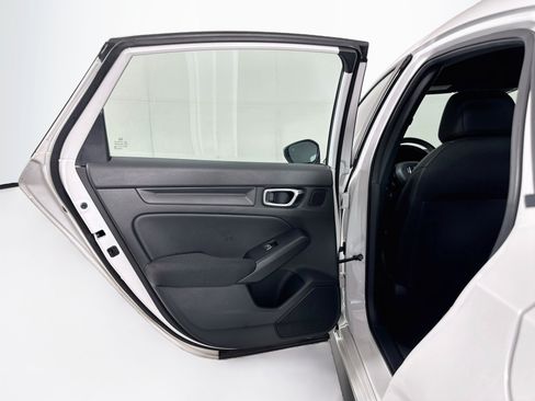 Used 2025 Honda Civic Sport image 25
